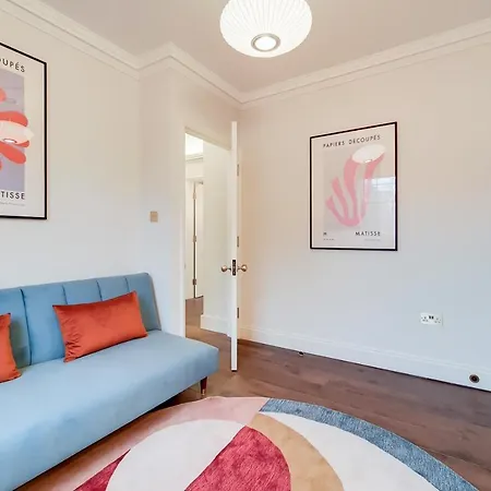 The Argyle Collection Near Kings Cross St Pancras - By Short Stories London-2